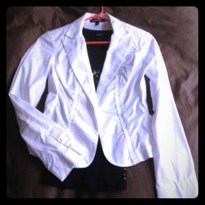 NWOT! White blazer and black tank *SOLD*