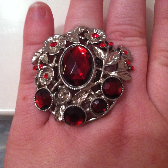 Cocktail ring - Picture 2 of 2