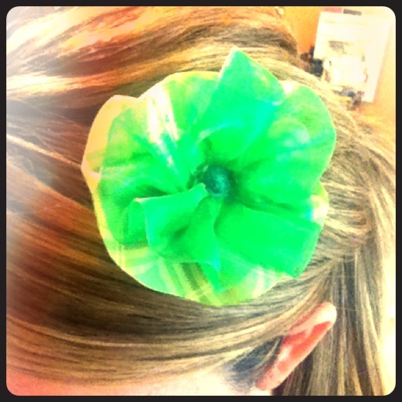 Cute green "flower" hair bow