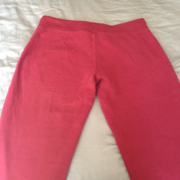 Victoria's Secret Sweat Pants Crop Maroon/Red - Picture 3 of 3