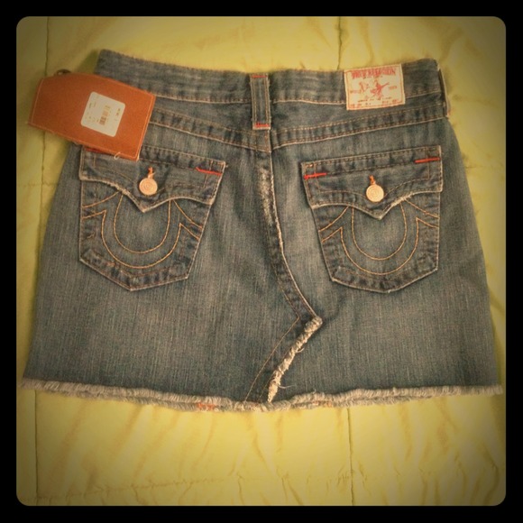 Authentic true religion skirt sz29