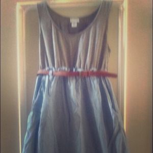 Bundled: Maternity dress with pockets, AE sweater