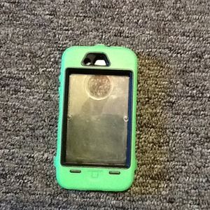 ✋Reserved for Linygirl✋iPhone 4/4s otterbox case