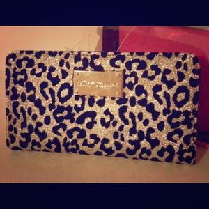 Betsey Johnson flocked cheetah snap close wallet