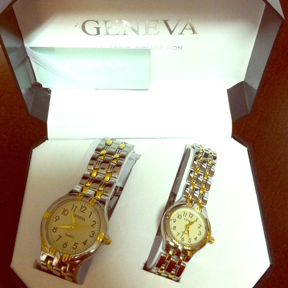 New!!!Geneva his and her classic watches