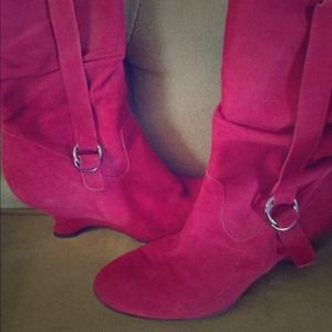 Reserved-Italian suede red boots.