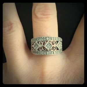 14K White Gold Vintage Pave Ring