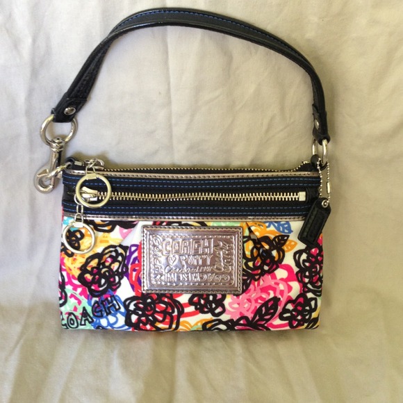 Coach Handbags - REDUCED Authentic Coach Purse Poppy Line So Cute!