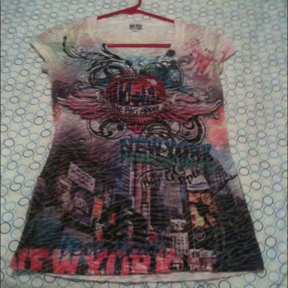 New York, the Big Apple Shirt.