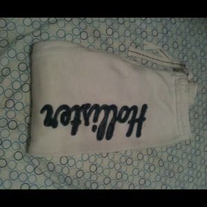 Hollister short sweat pants.