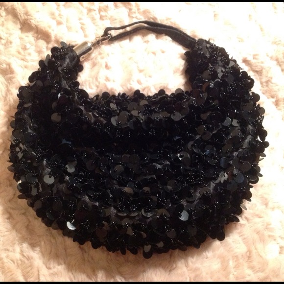 📛GIFTED📛 with $50 purchase! - Picture 2 of 4