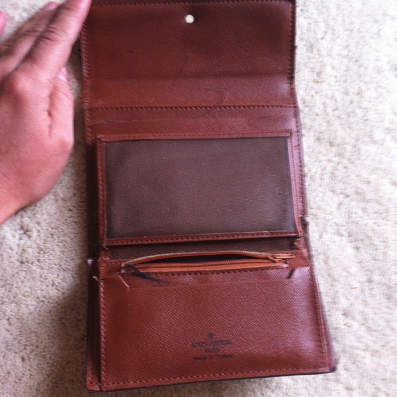 Vintage Authentic Louis Vuitton wallet - Picture 3 of 4