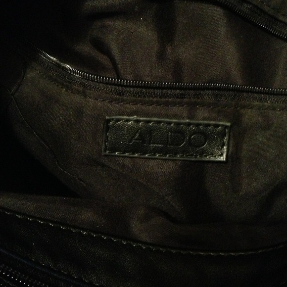 Aldo Quilted Black purse with chain shoulder - Picture 2 of 4