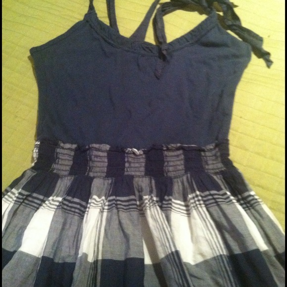 SOLD** Navy blue hollister sundress - Picture 2 of 3