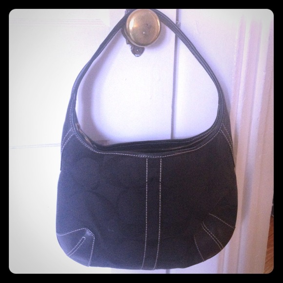 Black coach purse. 100% authentic!