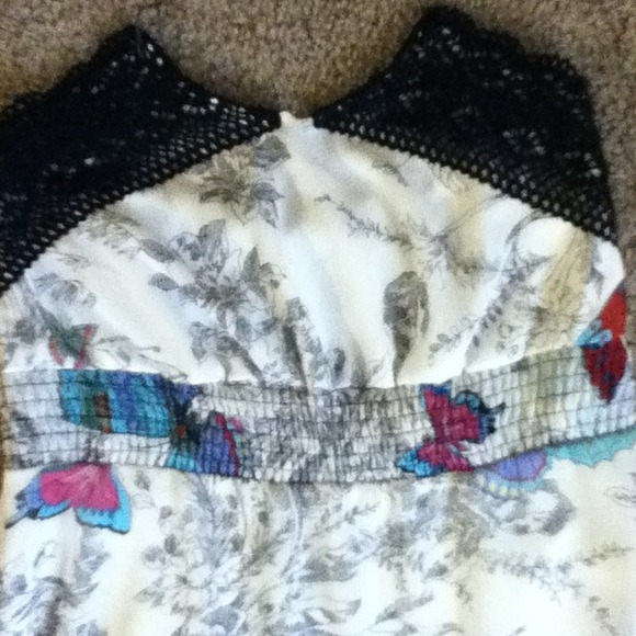 Flowy chiffon top - Picture 2 of 2