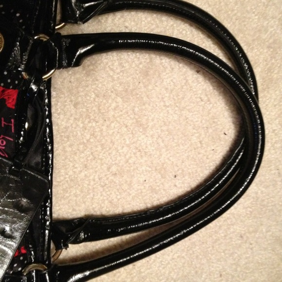 Betsyville bag by Betsey Johnson - Picture 3 of 3