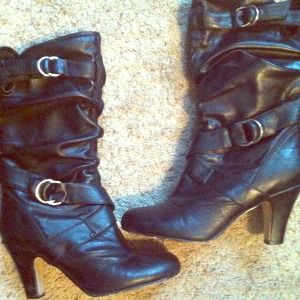 🌟ON HOLD FOR samiilietz🌟Black boot heels!