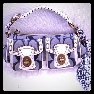 *** REDUCED *** Authentic COACH Resort Legacy Bag