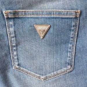 Guess jeans mini flare boho wash size 29
