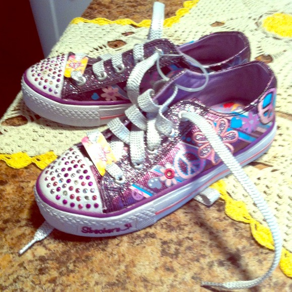 *TRADED*Little girl Skechers