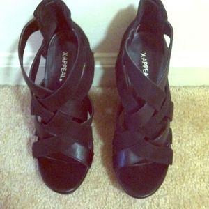 Black wedge shoes