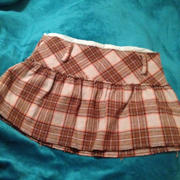 Plaid American Eagle Skirt size 6