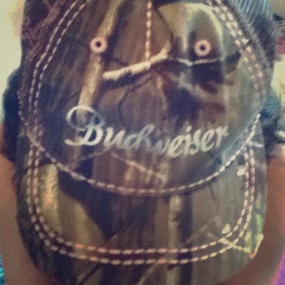Budweiser hat. - Picture 1 of 1