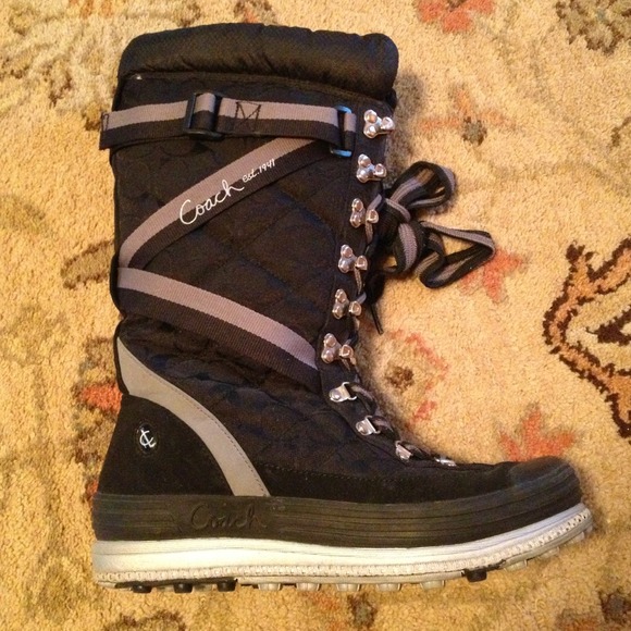 Coach snow boots