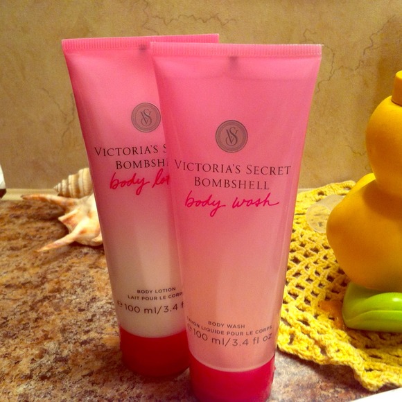 Victoria secret bombshell body wash