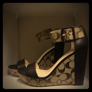 RESERVED🌟AUTHENTIC Coach Wedge Jerri Sandal