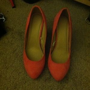 REDUCED!! forever 21 pink heels