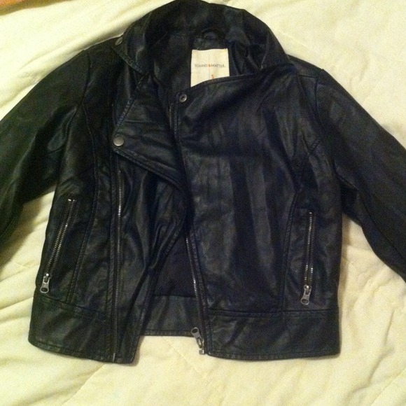 🎉REDUCED🎉 leather jacket!🎀