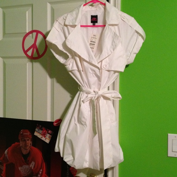 Bebe white trench coat