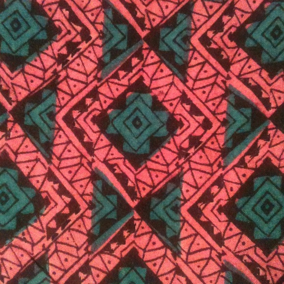 Colorful Aztec maxi dress. - Picture 4 of 4