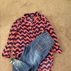 Trade for two dresses with @oliuhmayzing