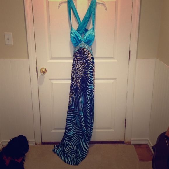 Turquoise multi animal print prom dress! <3