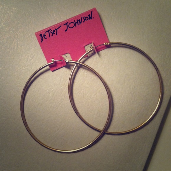 Never worn! LARGE gold hoops