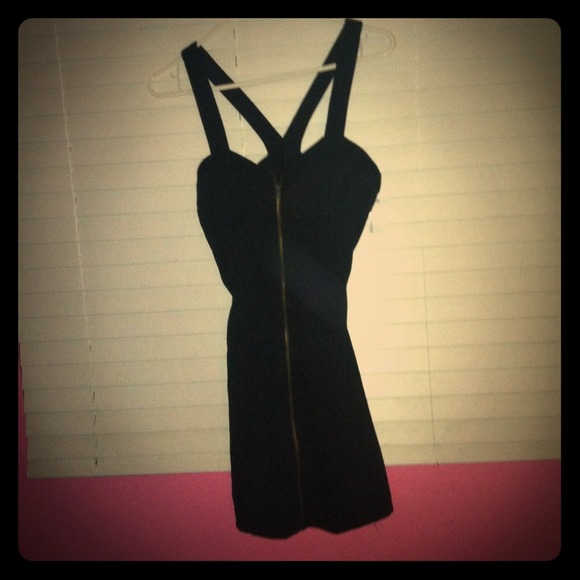 Foreign exchange dress