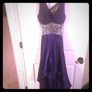 Beautiful violet prom dress!