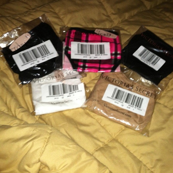 SOLD IN BUNDLE