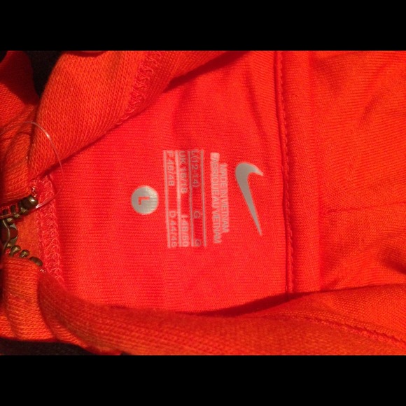 Brand new with tags, Nike Oregon State Zip Hoodie - Picture 4 of 4