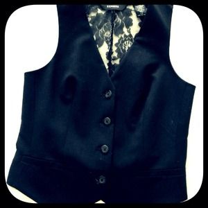 💢SOLD💢Gorgeous Lace Express Vest