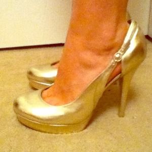 Guess brand Gold Heels