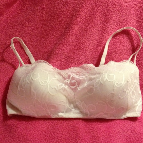 Sweet Nothings white bra