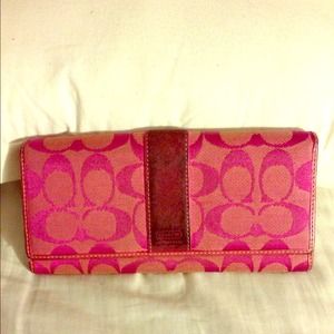 Coach Signature Wallet
