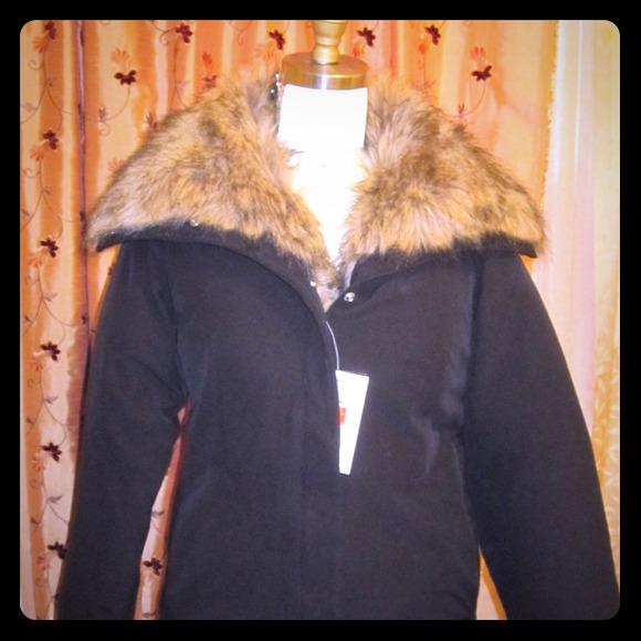 Sisley Benetton Down Faux Fur Jacket    NO TRADE