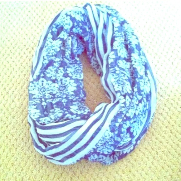 Infinity scarf and white studded leather bracelet