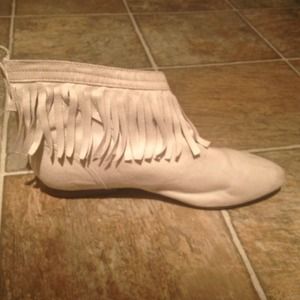 H&M Boots - SOLD Cream suede booties SOLD H&M Boots - SOLD Cream suede booties SOLD