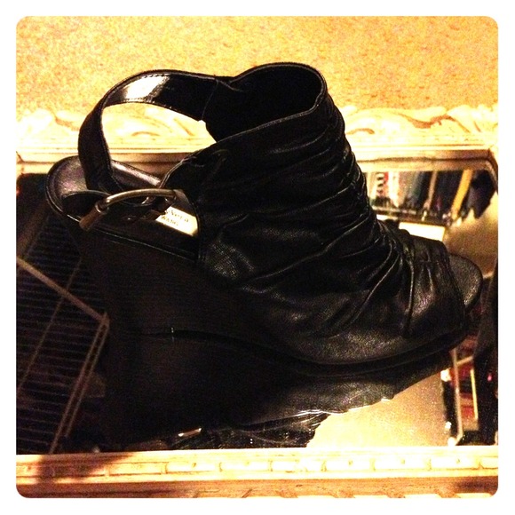 Simply Vera ...Vera Wang